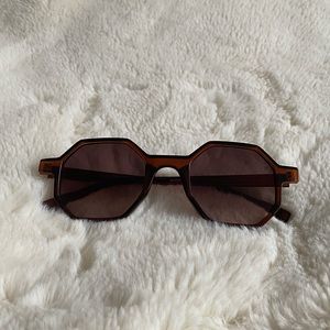 Brown sunglasses